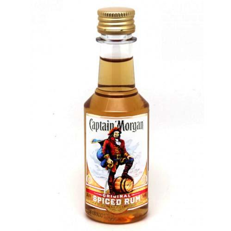 50 ром. Captain Morgan Spiced. Капитан Морган спайс. Капитанский Ром. Капитан волк Ром.