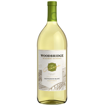 Product WOODBRIDGE SAUVIGNON BLANC 1.5 L